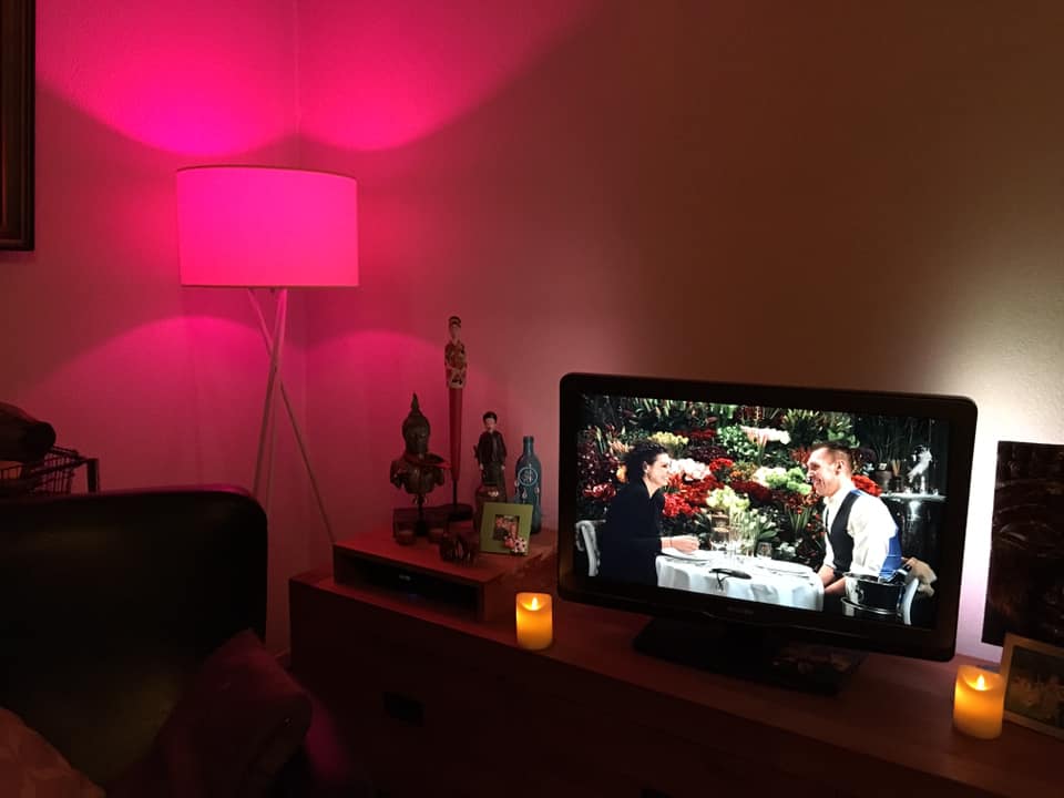 Gebruik het slimme verlichtingssyteem van Philips Hue om van je huis een warme en gezellig plek te maken voor Valentijnsdag